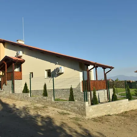 елица Pensionat 3*